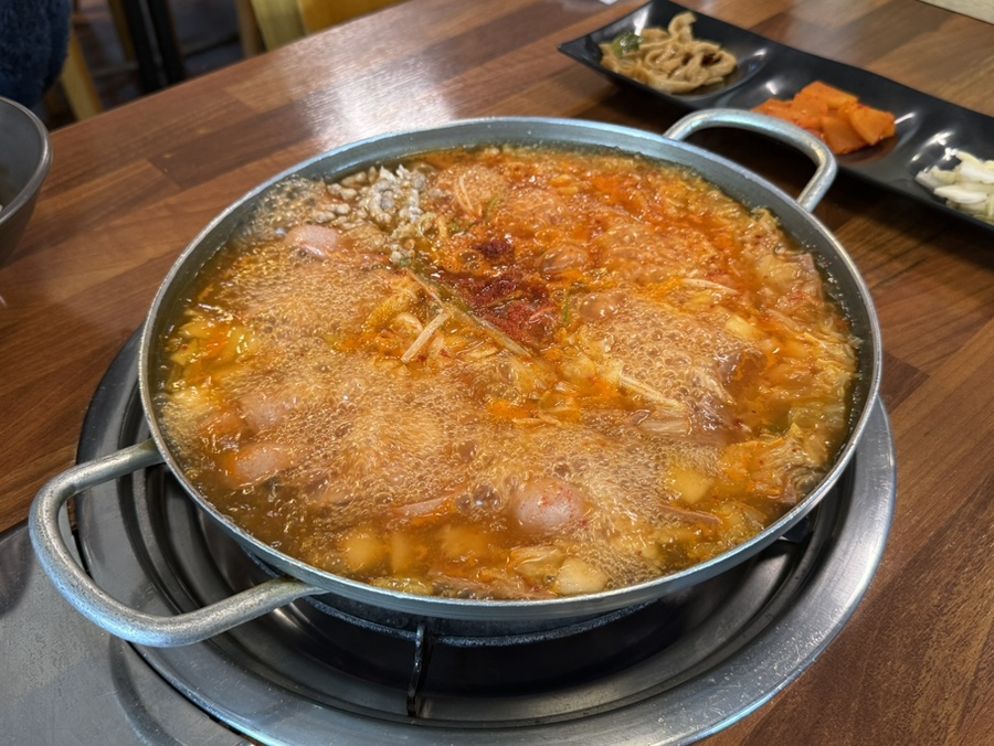 필동부대찌개 사진 8