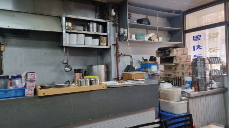 간판없는김밥집 사진 6