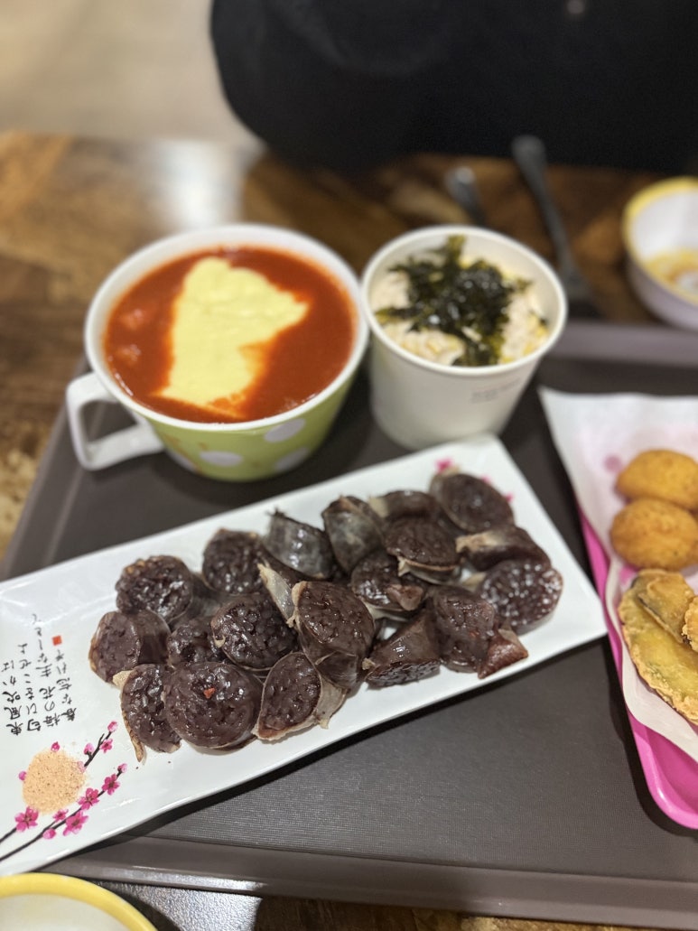 신전떡볶이 공항점 사진 7