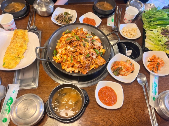 돈돼지 명동점 사진 7