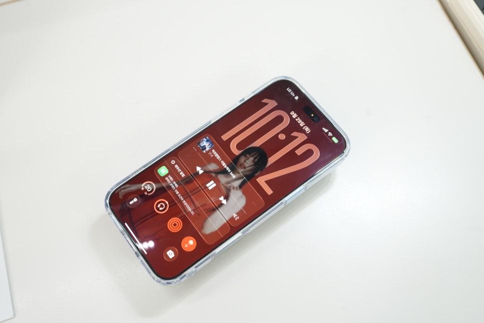 스카이 반고체 보조배터리, 아이폰에 붙여 쓰는 필 솔리드 10000mAh
