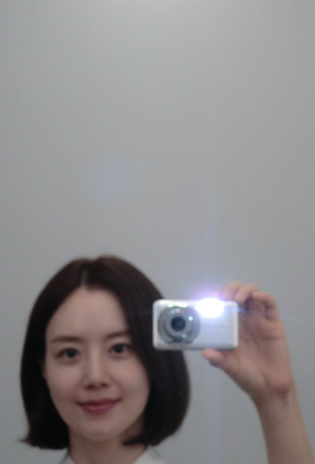 제작진이 눈이 부은 걸 알아보자 문채원도 바로 “눈도 부었고 얼굴도 붓고 지금 다