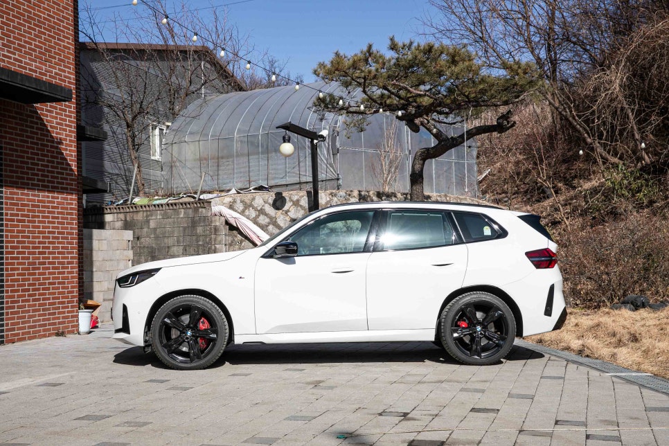398마력도 충분했는데 이제 443마력? 2027 BMW X3 M50 출력 높아졌다｜놓치기 쉬운 변화는?