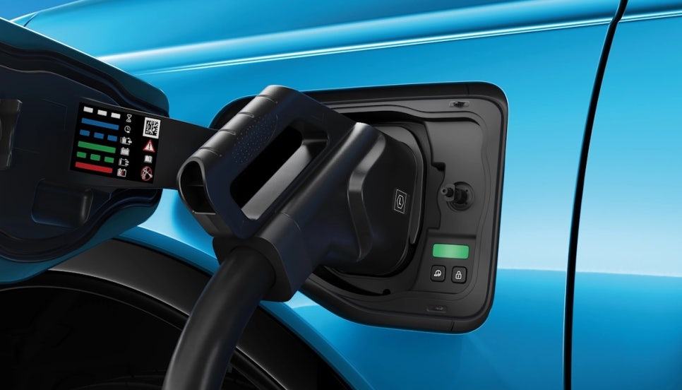 닛산 마이크라 전기차, 큰 배터리가 무조건 답일까? 40·52kWh 차이