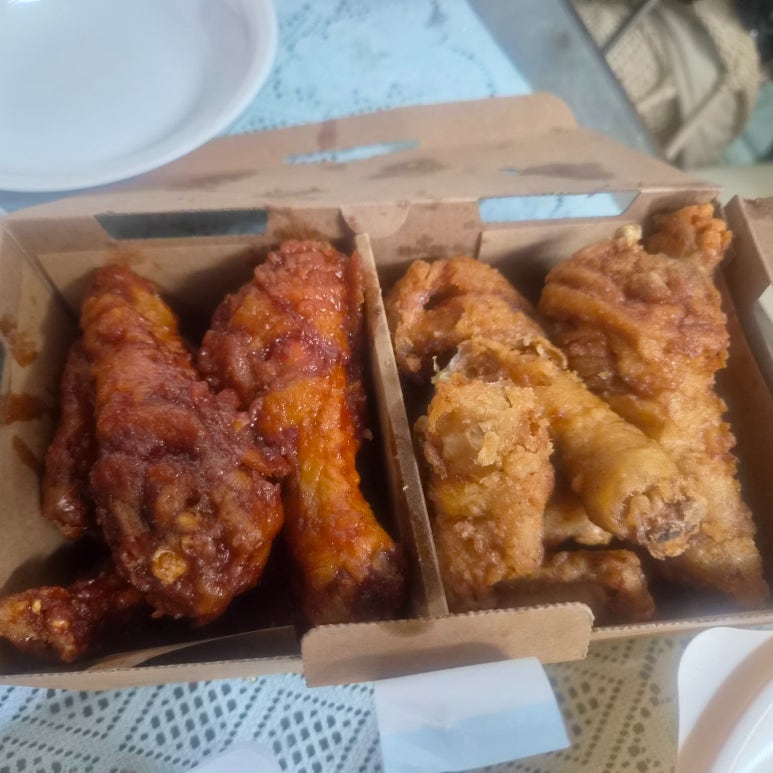 교촌치킨 왕십리1호점 대표 사진