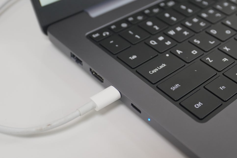 업무용노트북 갤럭시북6 NT740VJT-A72A, 32GB 메모리와 512GB 활용