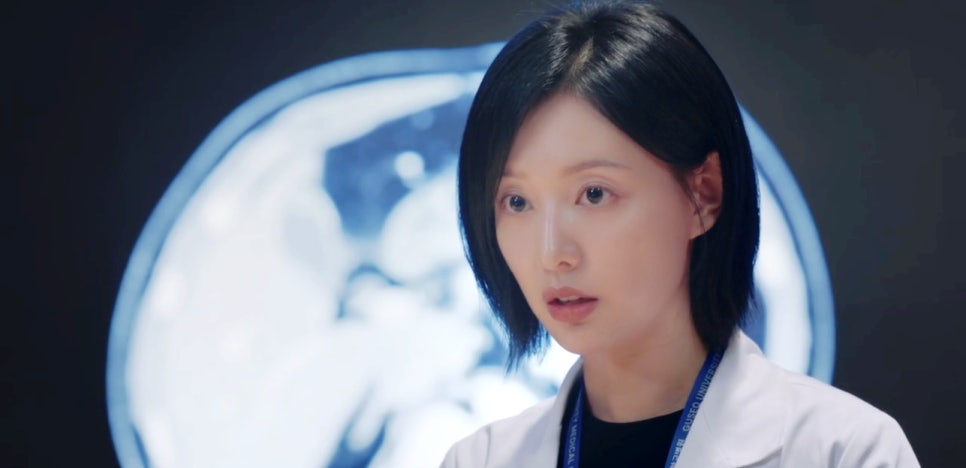 김지원 미친 의사 변신 <닥터X> 리뷰 줄거리 인물관계도 의료계 비판 드라마|‘하얀 마피아’ 어디가 걸렸나?