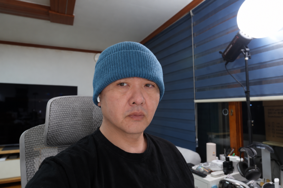 울비니 숏비니, LALL 파란 비니로 맞춘 가을 옷차림