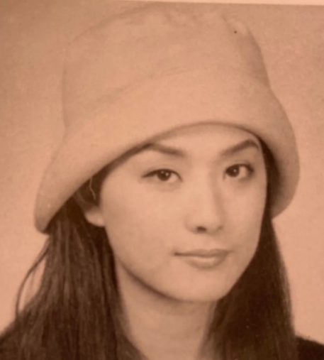 아버지를 잃은 5살 소녀에게 무슨 일이 여배우 톱스타가 되기까지의 반전 인생|놓치기 쉬운 대목은?