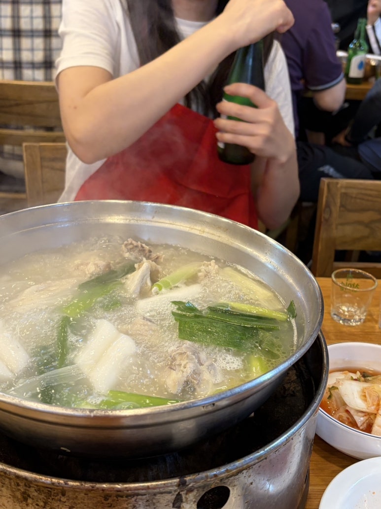 종각 백부장집 닭한마리 친구강력추천맛집 : 네이버 블로그