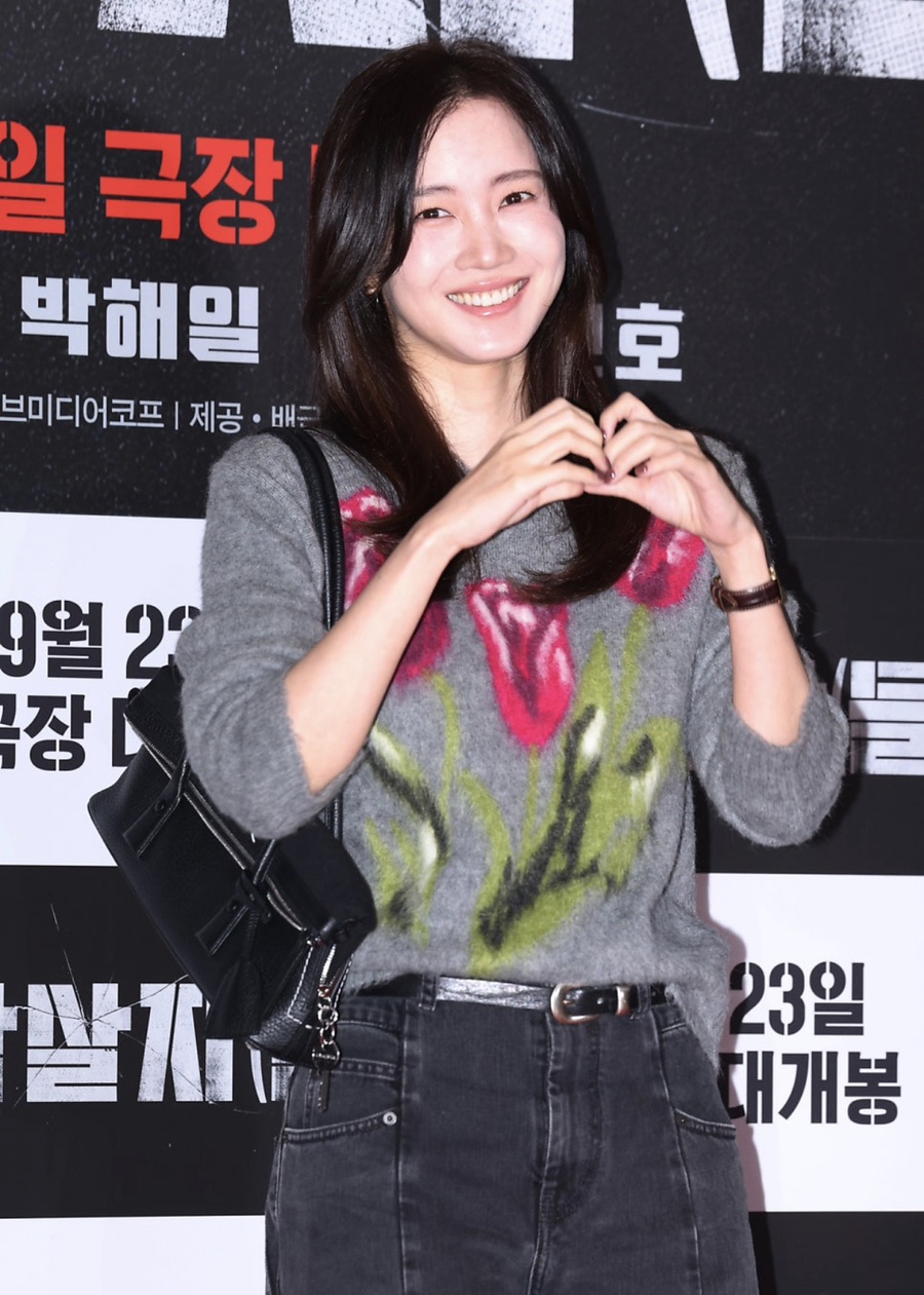 어떤 아이템으로 스타일을 완성했을까?