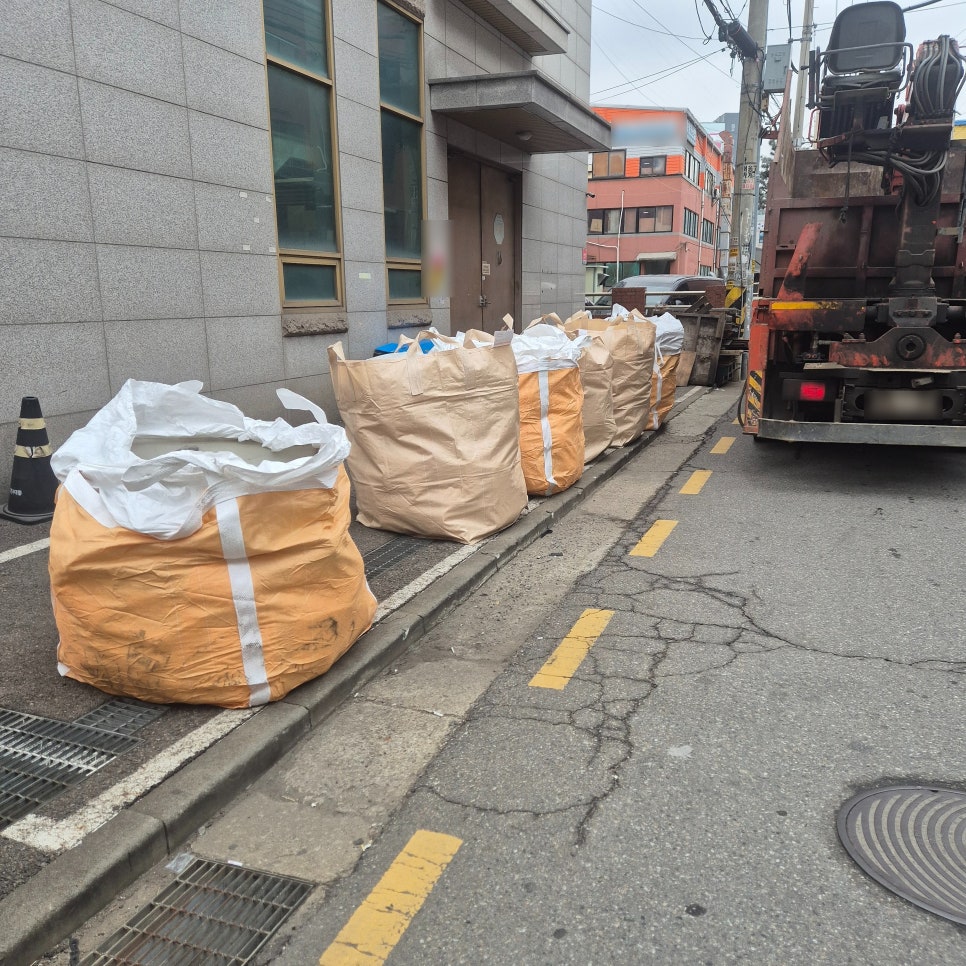 강서구 폐기물 처리, 대량 반출 전 먼저 나눠야 할 것