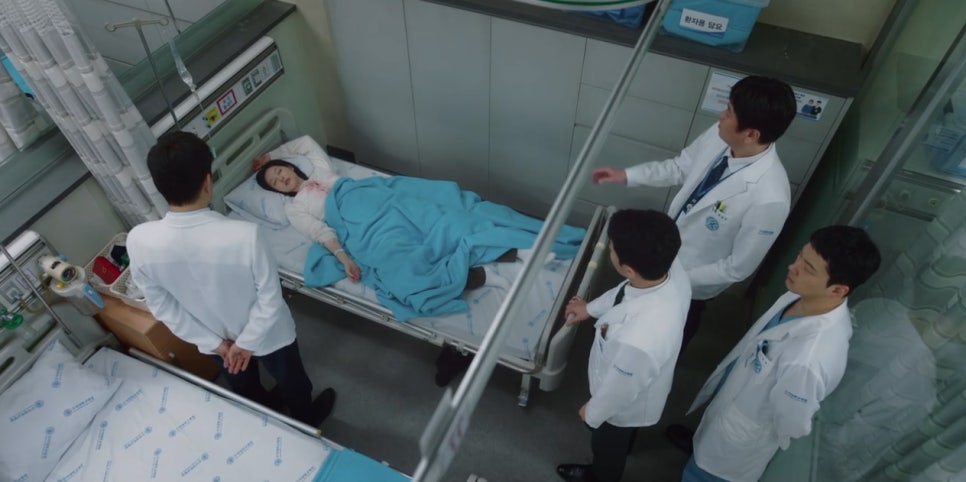 메이크업의 포인트는 무엇일까?