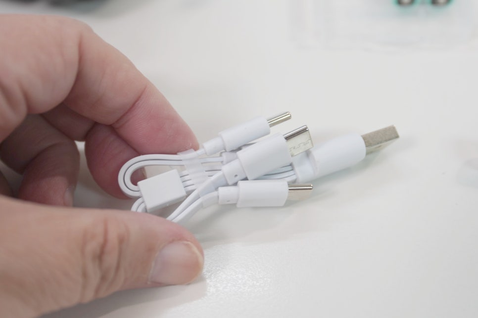 소매드 에코충전지 AAA, 소니 카메라 플래시 때문에 써본 USB 충전식건전지