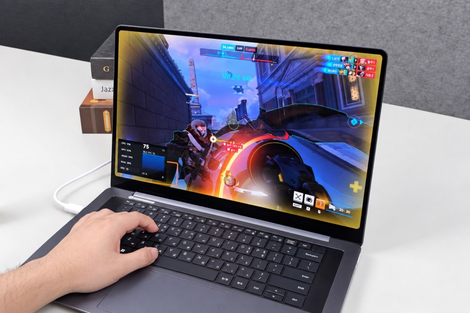 갤럭시북6 울트라 NT960UJH-X94A, 16인치 고성능 노트북이 필요한 작업