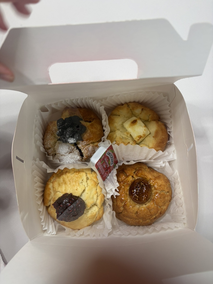 커피플라잉스콘 아브뉴프랑광교점 사진 4