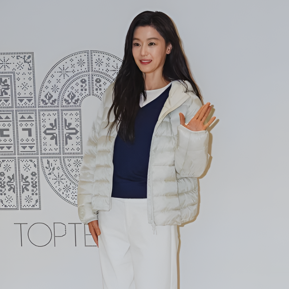 Uieg 전지현이 입은 이 패딩, 알고 보니 탑텐…대구에서 시선 끈 이유 : 네이버 블로그