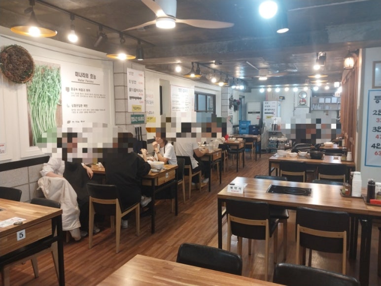 등촌샤브칼국수 연신내점 사진 2