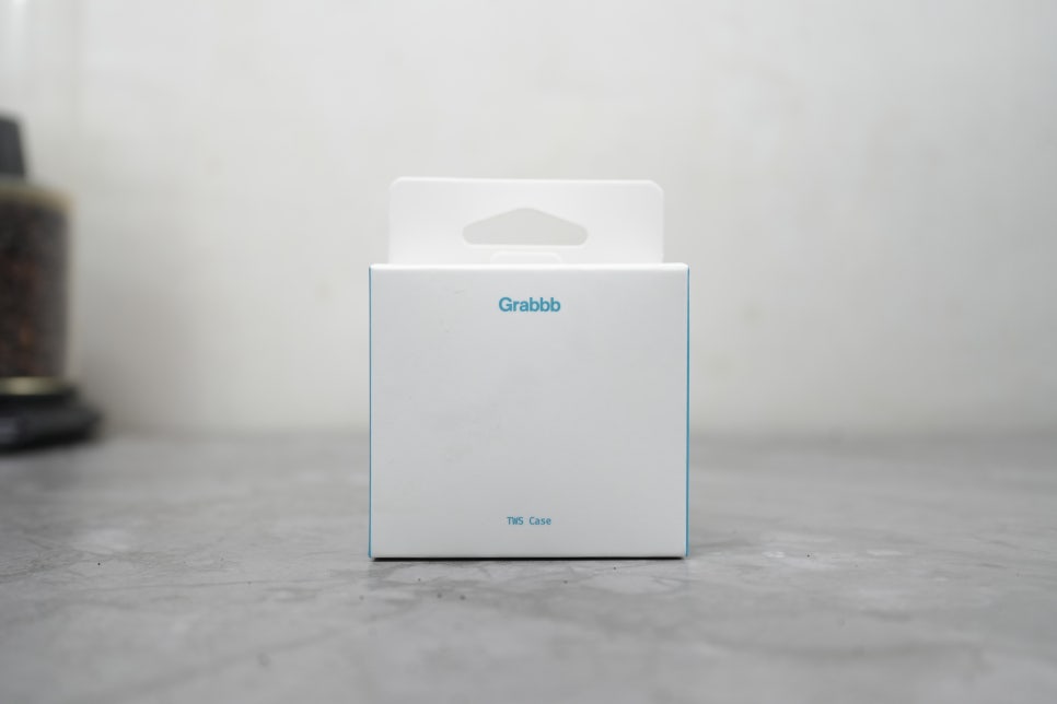 에어팟프로3케이스 그랩비 락스탠드, 잠금장치에 휴대폰 거치까지