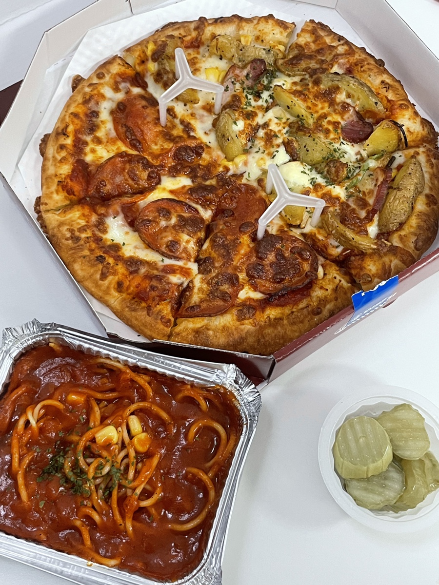 청년피자 수원광교점 사진 4