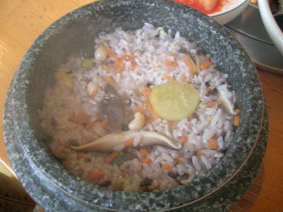 영양돌솥밥 이미지