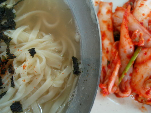 충무칼국수 이미지