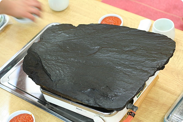자연석돌구이 이미지