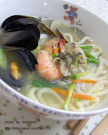 해물칼국수 이미지