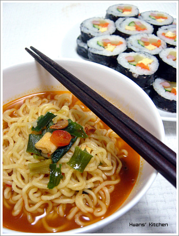 김밥&라면 이미지