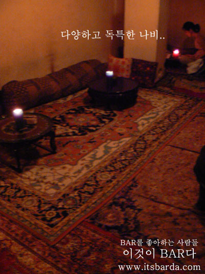 나비도꽃이었다 이미지