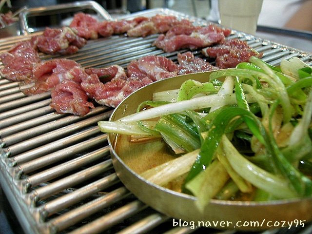 돼지부속구이 이미지