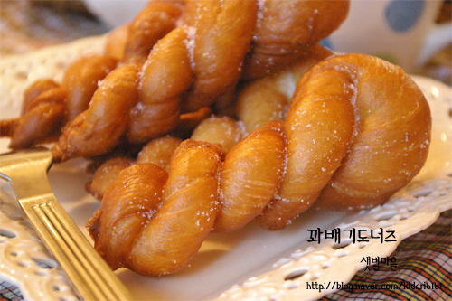꽈배기 이미지