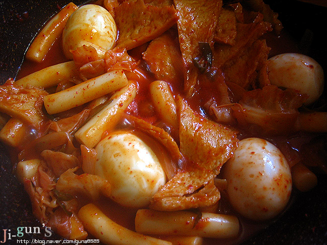 빨간떡볶이 이미지