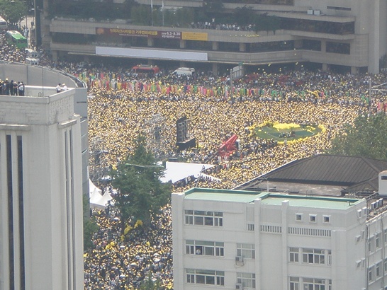 광화문 사람들 이미지