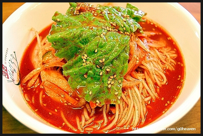 산두리비빔국수 이미지