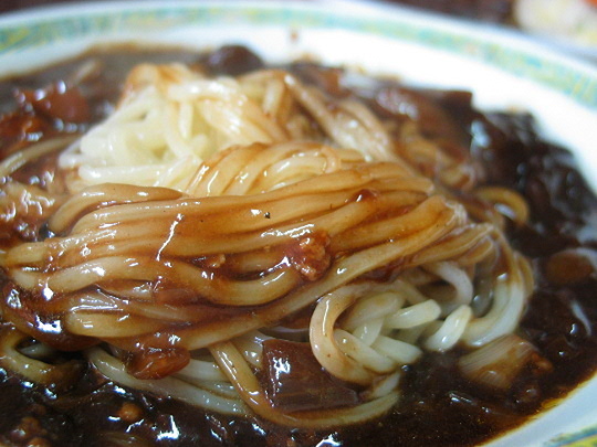 육합춘 이미지