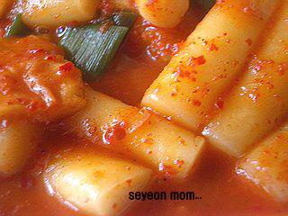 눈물떡볶이 이미지