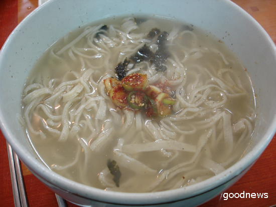 다래칼국수 이미지