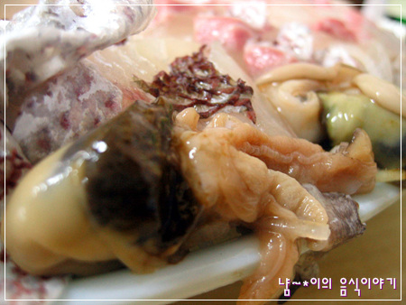 푸짐한 식당 이미지