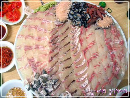 푸짐한 식당 이미지
