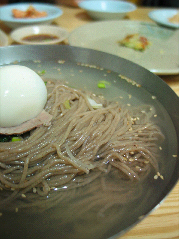 춘천막국수 이미지